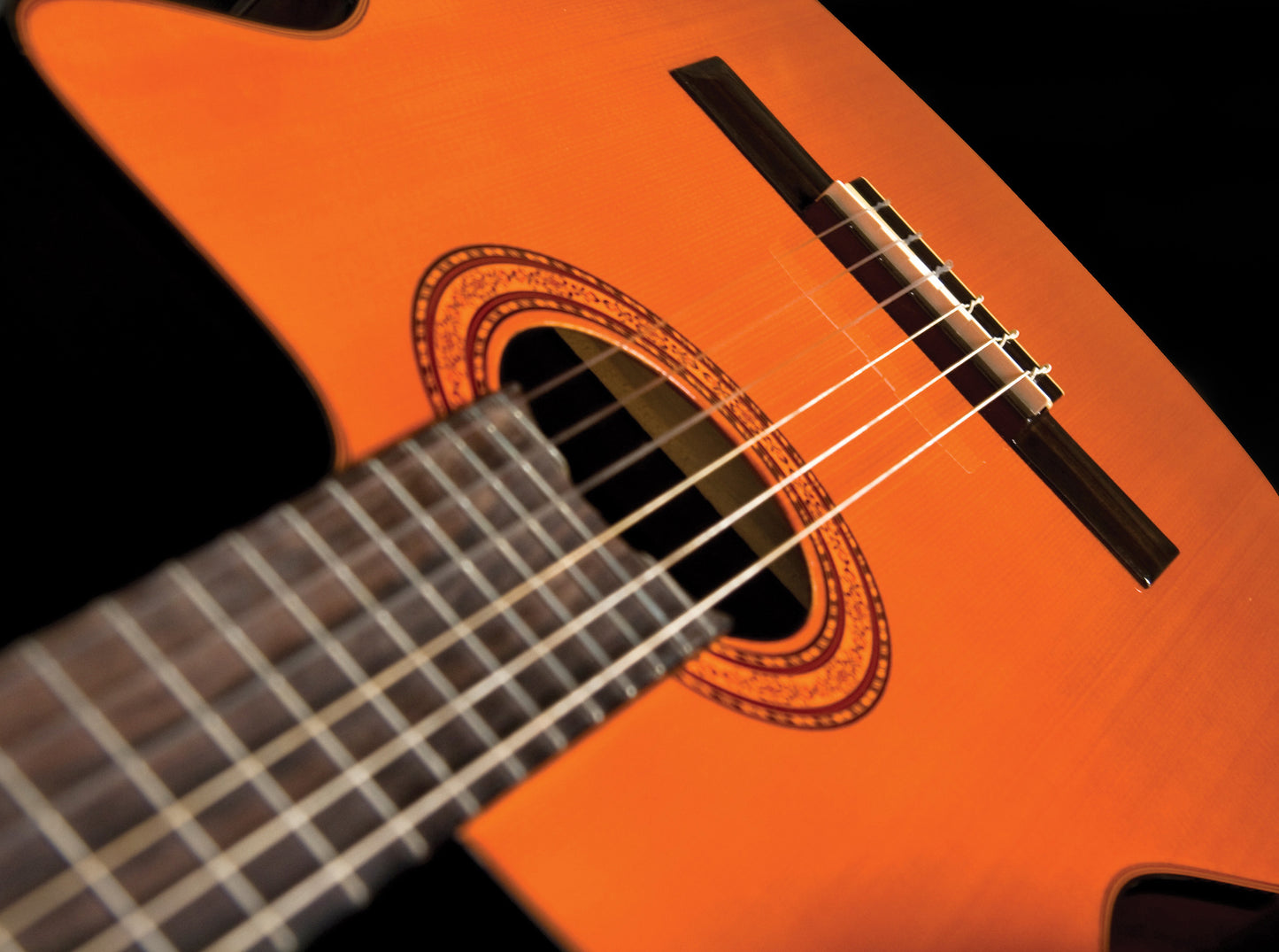 Washburn C5CE Classical Cutaway Acoustic Electric Guitar. Natural